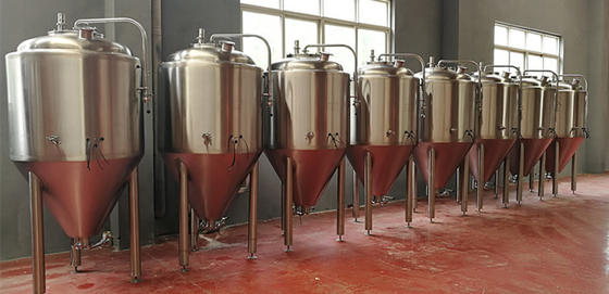 Brewpub-Bier Microbrewery, der Ausrüstung halb automatisches 200L 500L 1000L abzieht