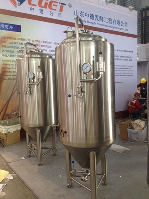 Handwerks-Bierbrauen-Ausrüstung 3BBL 5BBL 7BBL mit den Hochleistungsstützbeinen