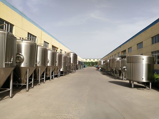 Brauerei-Fertigungsstraße-des großen Umfangs des Malz-3000l Handwerks-Kessel-Brauenausrüstung