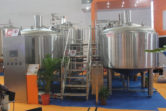 Edelstahl 316 Turnkey-Bierbrauen-System-Hand oder Steuerung