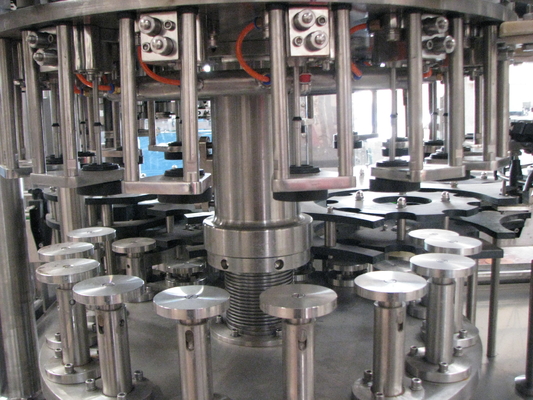Automatisches Brauerei-Fertigungsstraße-Getränk, das füllende mit einer Kappe bedeckende Monoblock-Maschine ausspült