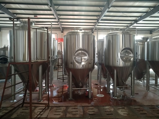 Mantel-fermentatio 2400l Behälter für unitank Behälter des Handwerksbierfermenteredelstahls 304 mit Karbonisationsstein