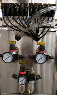 Des Sus-304 automatischer Kopf-Touch Screen 2L - 60L Bier-Fass-der Waschmaschinen-zwei
