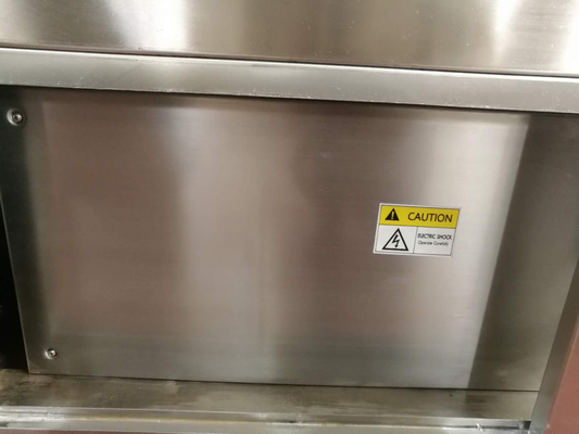 Füllmaschine-Glas-Flaschenreinigungs-füllendes Mit einer Kappe bedecken 500 BPH Monoblock