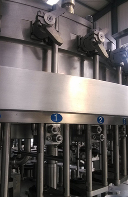 Großes Kapazitäts-automatisches Bier-abfüllende Ausrüstung 3 in 1 5000 Bph - 6000 Bph