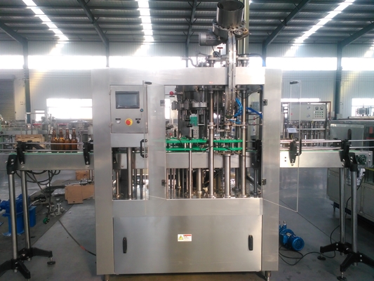 automatische ausspülende füllende 500bph und mit einer Kappe bedeckende Maschine, 3 in 1 Füllmaschine
